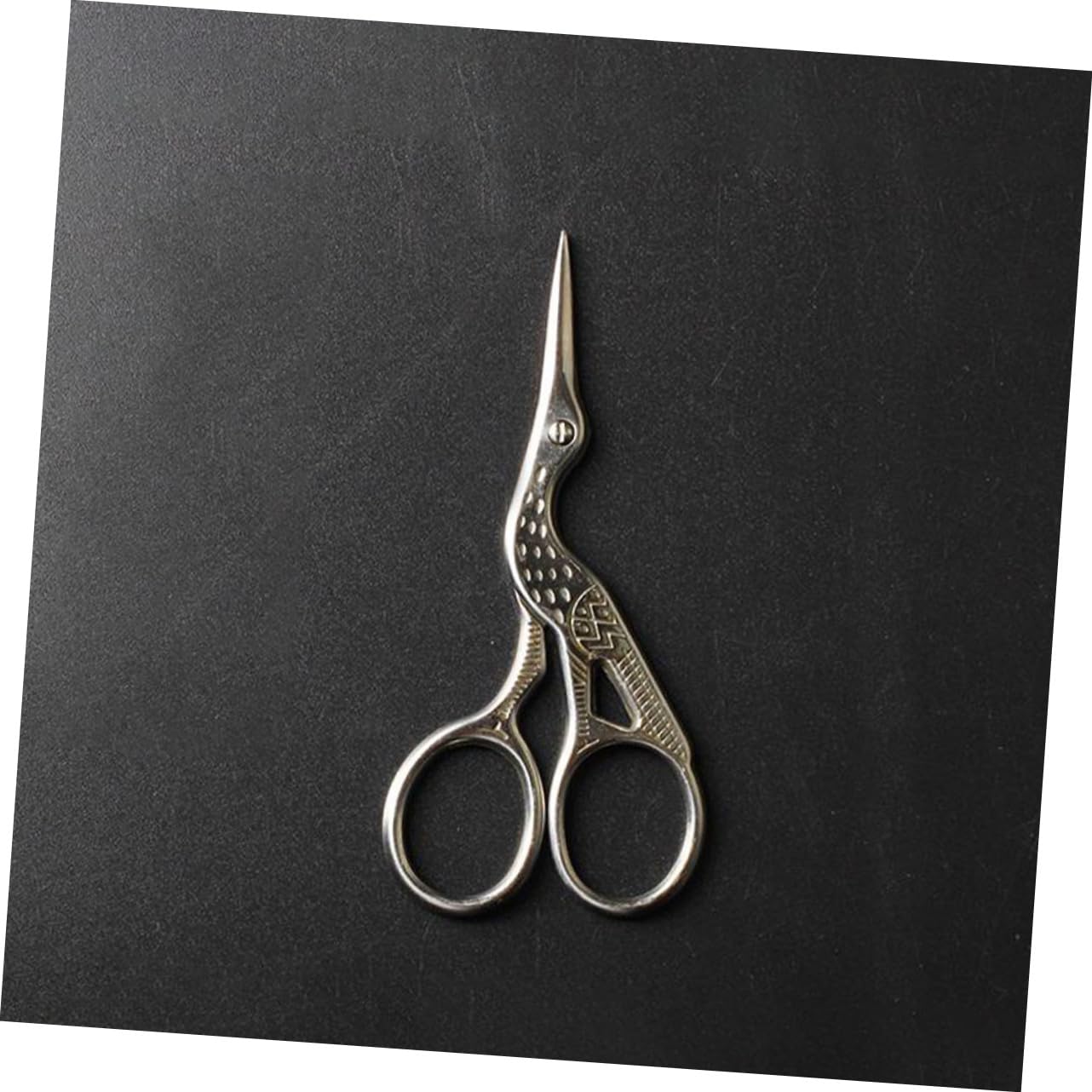 12 Pz Forbici scissors spalliera accessori cucito filo acciaino forbice da ricamo Accessori per cucire trimmer appuntito strumenti per cucire forbice da sarto Acciaio inossidabile
