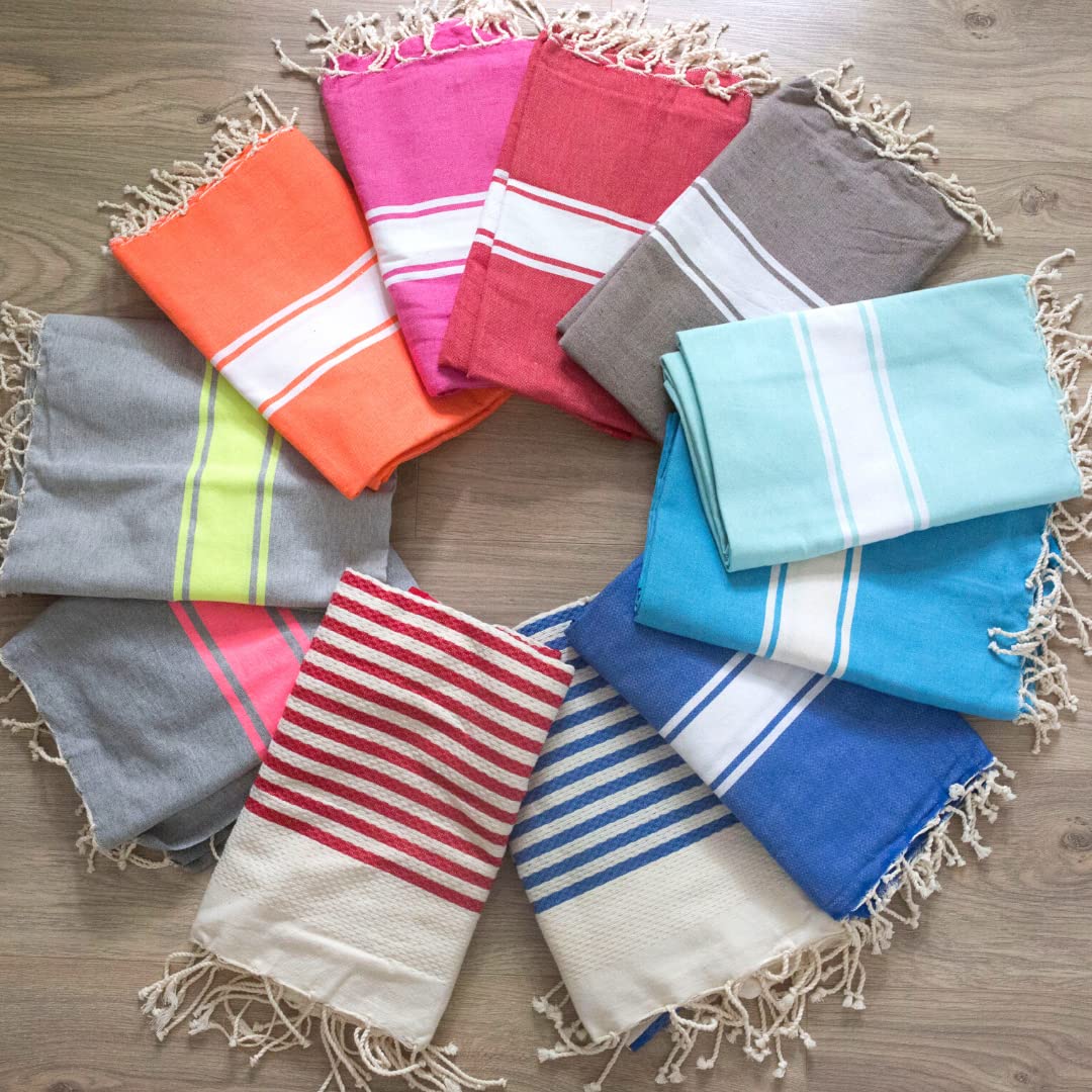 Fouta Classique Brodée Amikado Rouge 100% Coton 190gr - 200x100 Cm - Drap De Plage XXL Personnalisable