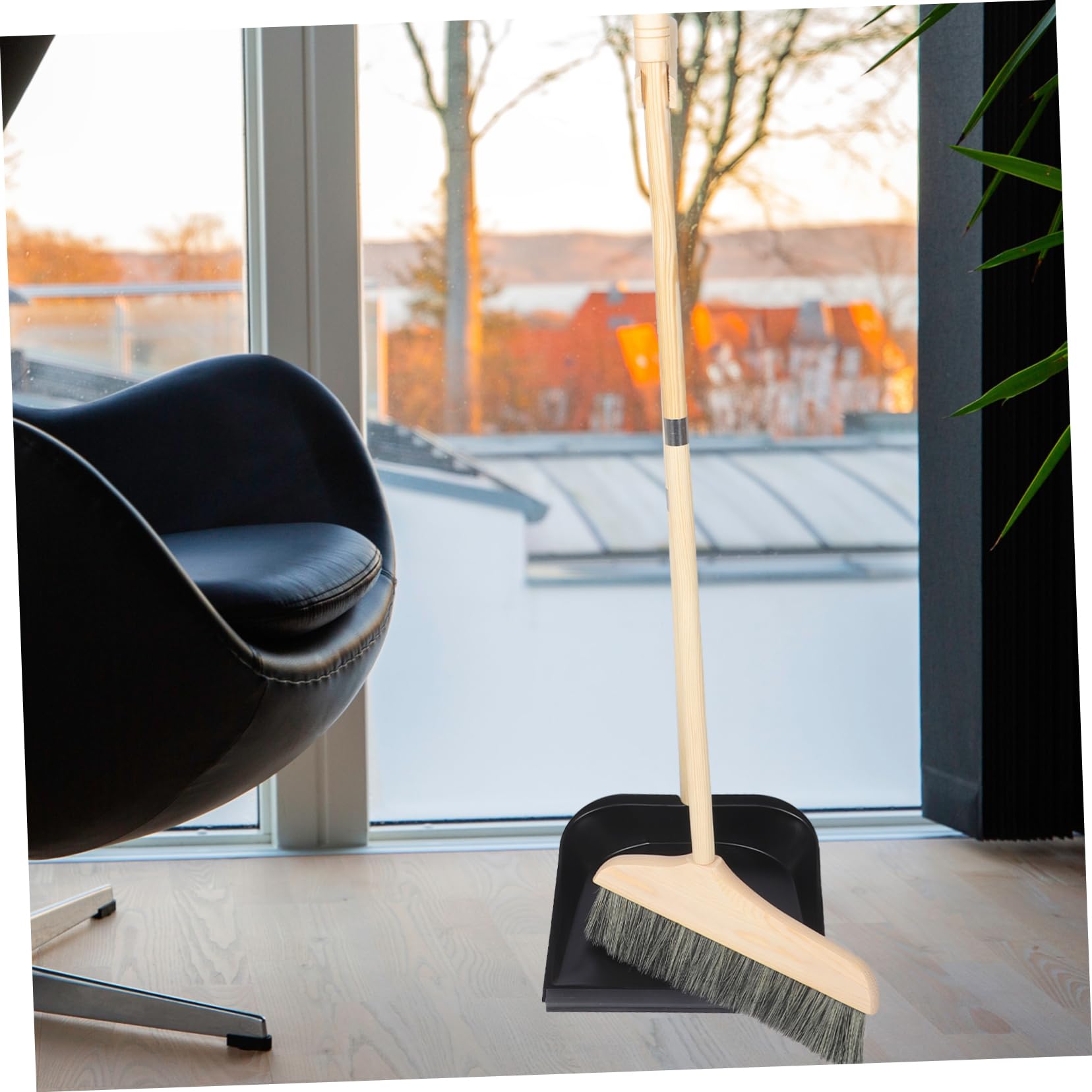 Haushaltsbesen und Kehrschaufel Satz mit Langem Stiel Ergonomischer Holzgriff Schwarzer Naturborstenbesen Reinigungsset für Holz- Fliesen und Zementböden