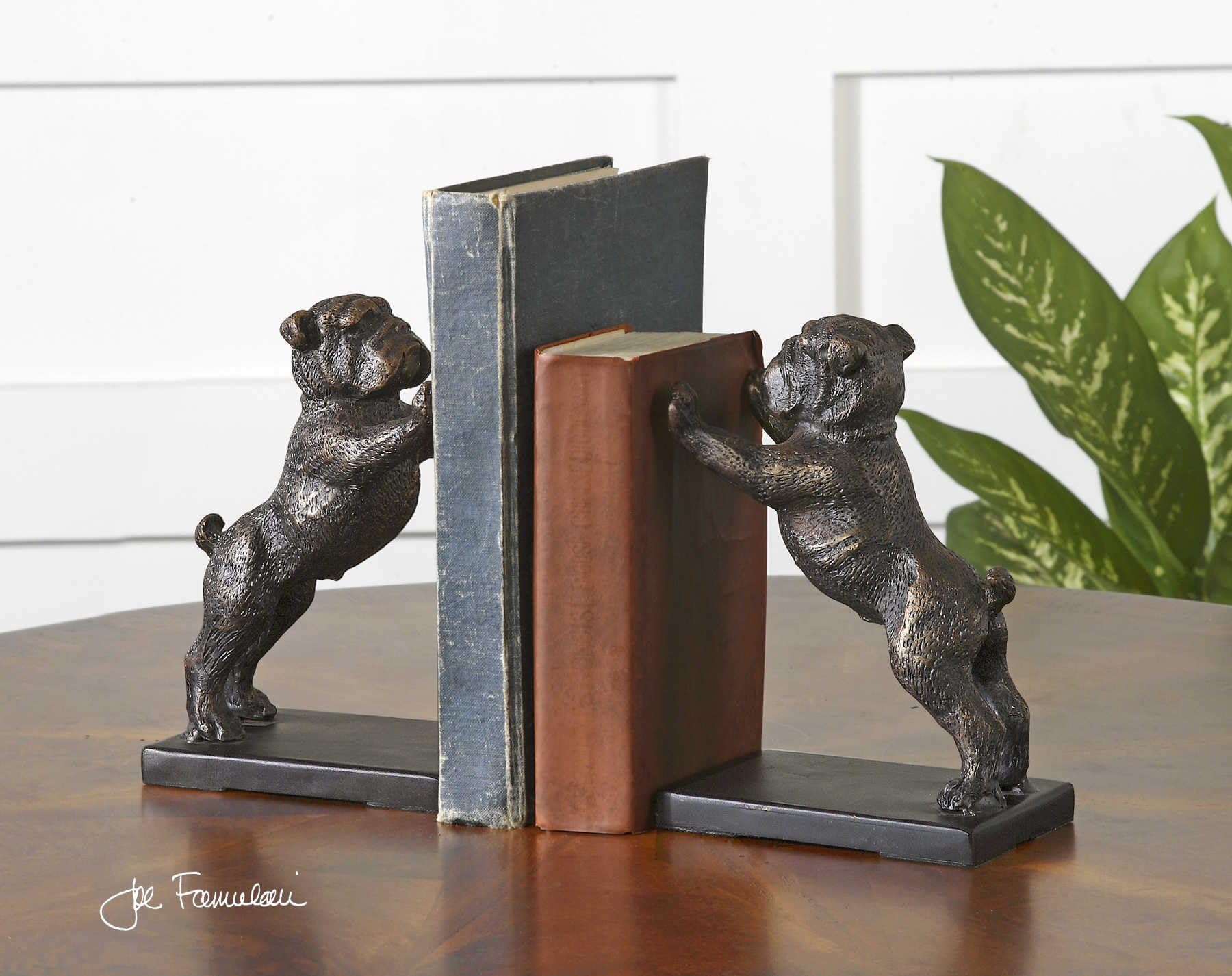 Vhomes Lights The Bulldogs Cast Iron Bookends, Set/2" Bookends