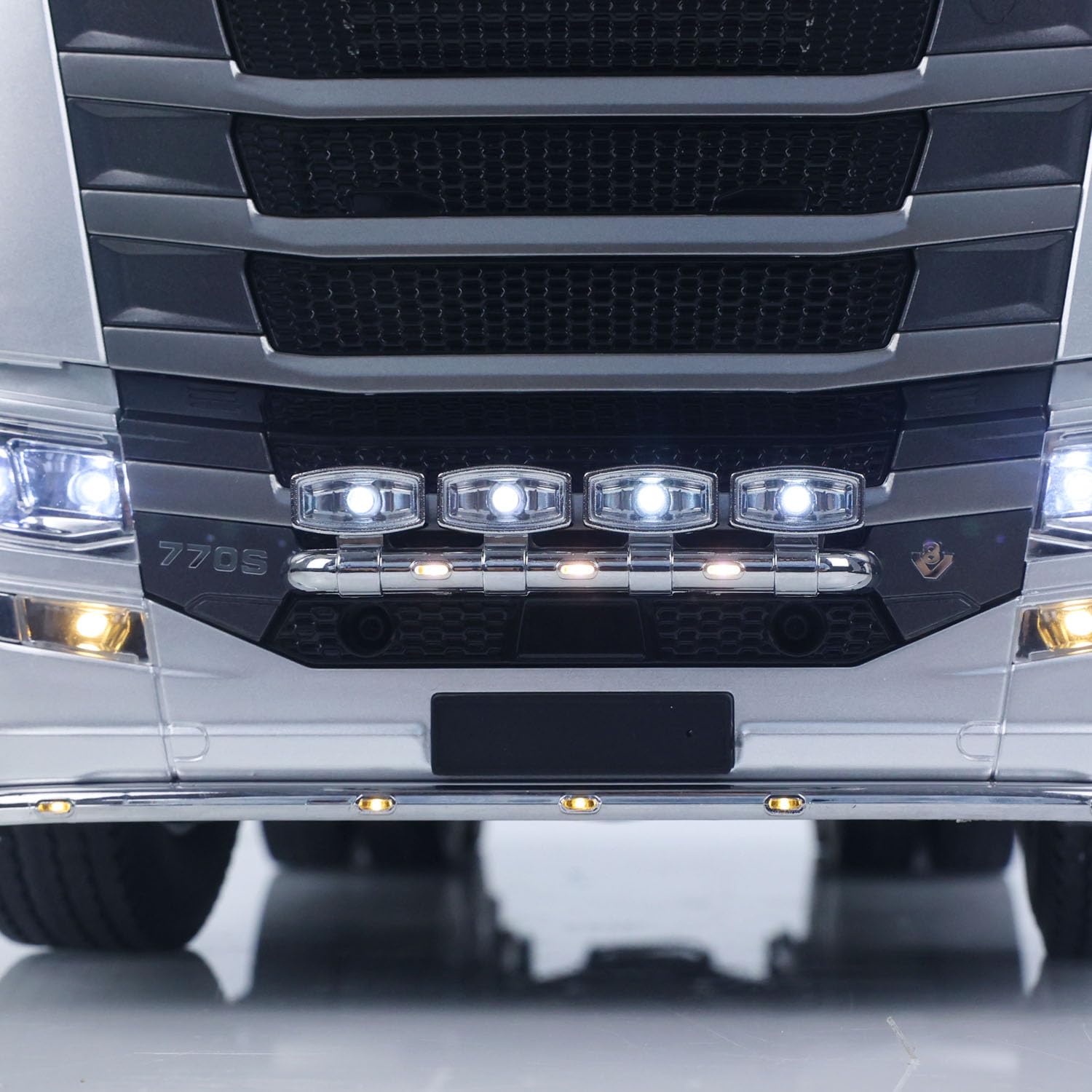 Sistema Di Sospensione Abitacolo Per Camion RC 1/14 – Modello 770S – NOOXION