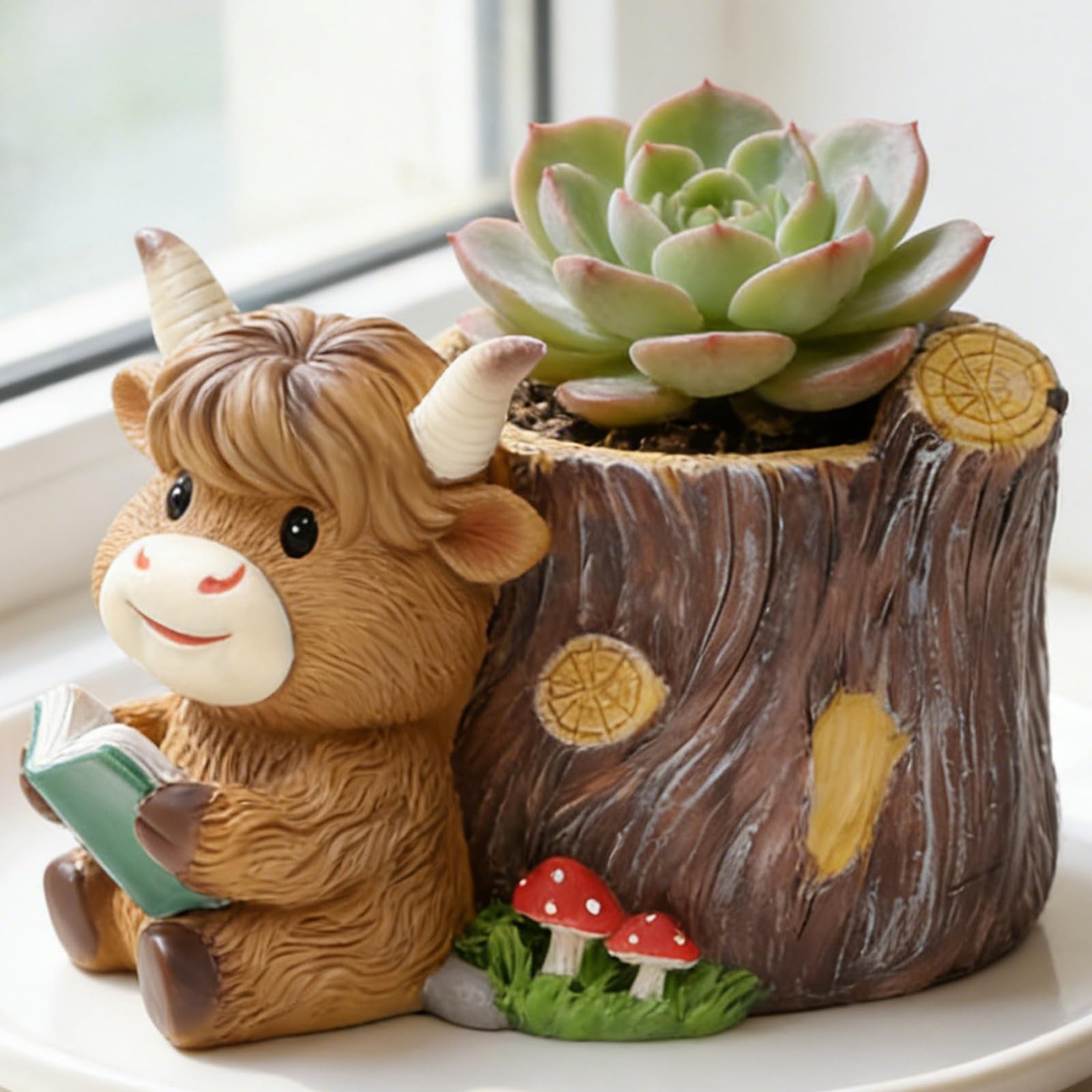 Highland Cow Resin Flower Planter, Cute Highland Cow Mini Flower Container, Adorable Desktop & Windowsill Decorative Pot, Whimsical Decor for Living Room, Bedroom & Office, Gift for Cow Lovers (C)