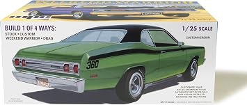 MPC 1976 Dodge Dart Weekend Warrior 1:25 Scale Model Kit