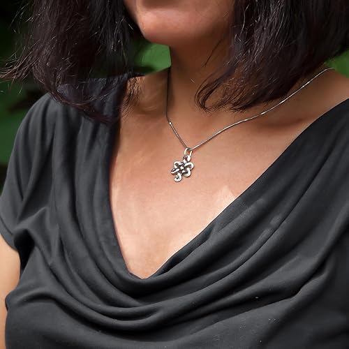 Miniatura 6 de Tibetan Endless Knot Necklace 925 Sterling Silver - Infinite Celtic Love Knot Pendant - Magic Buddhist Good Luck Amulet Talisman - Wiccan Jewelry