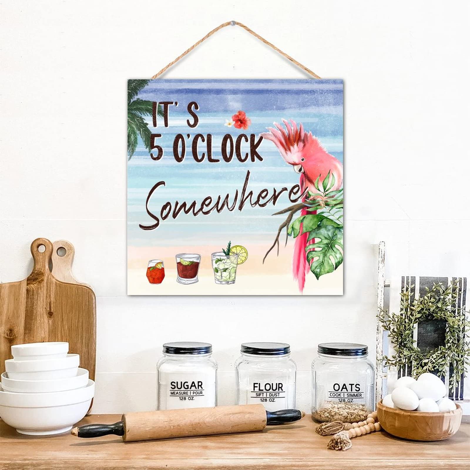 Plaque murale personnalisée en bois it's 5 o'clock somewhere