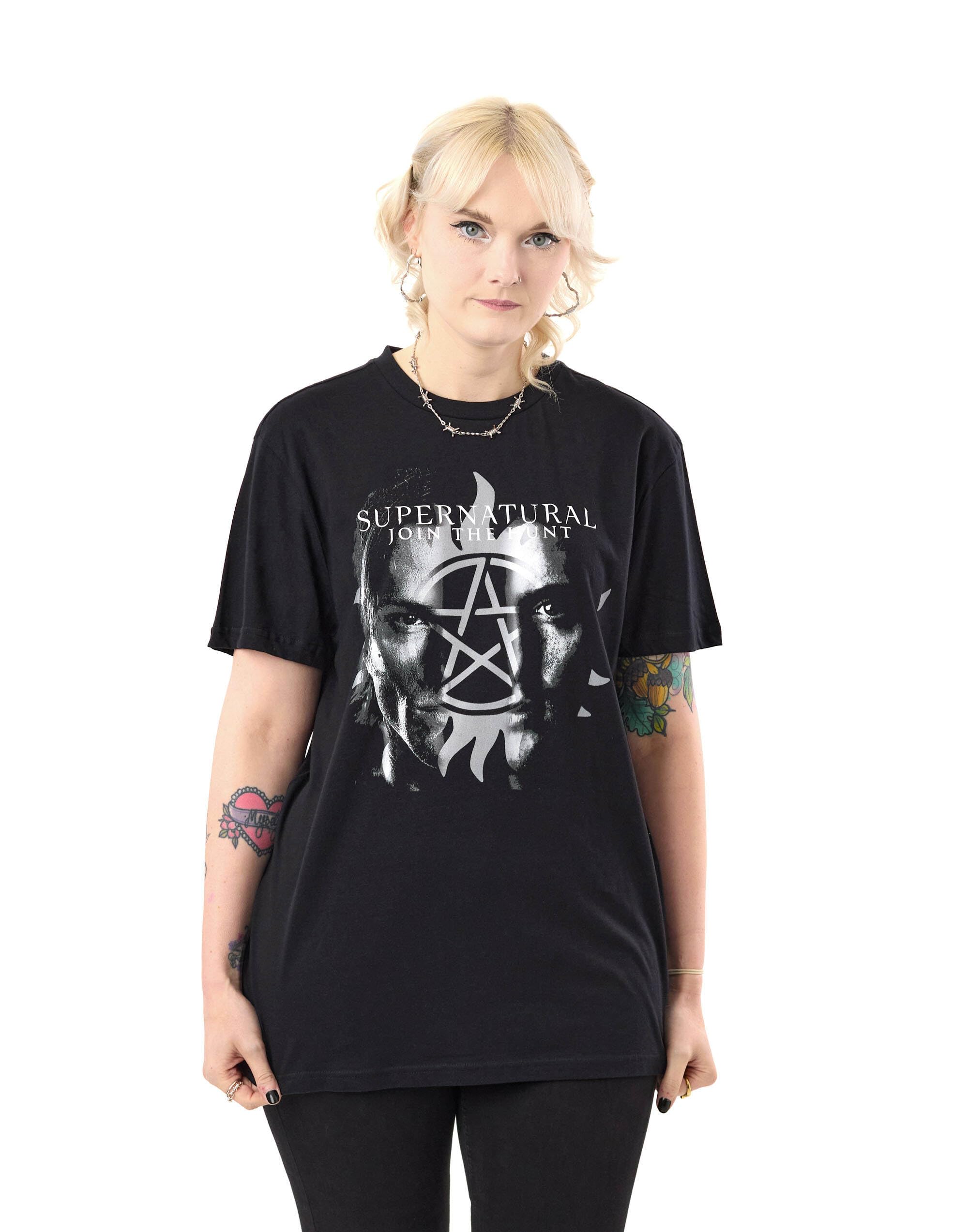 Vanilla Underground Supernatural Mens Black Graphic Tee | Sam and Dean Winchester TV Show Crew Neck Classic Top | Join The Hunt Short Sleeve Plain Shirt | Casual Wear Television Shows Apparel