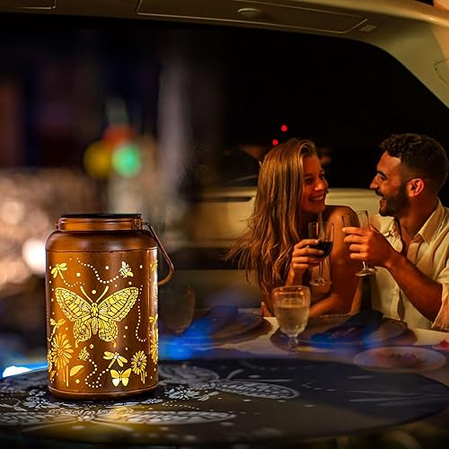Miniatura 6 de WACLSTDAY Faroles solares colgantes para exteriores, luces solares decorativas de mariposa, farol cuadrado de metal, impermeable, luz LED decorativa