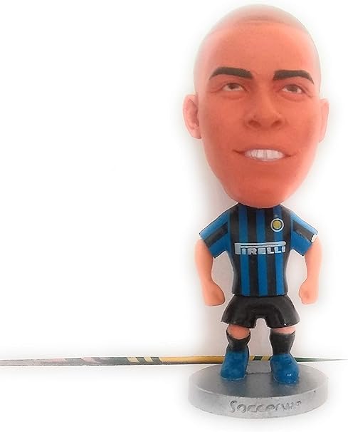 Amazon Co Jp サッカー インター ミラン ロナウド 9 トイフィギュア 2 5インチ スポーツ アウトドア