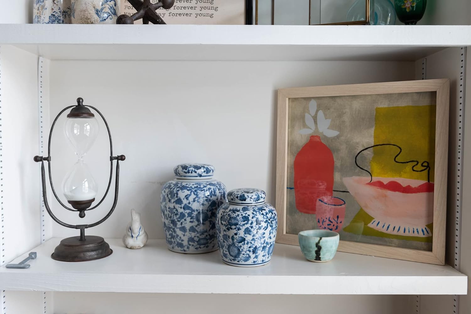 Creative Co-Op Decorative Ceramic Ginger Jar with Lid, Blue and White