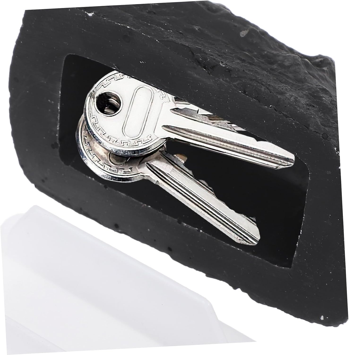 Waterproof Outdoor Rock Key Hider Simulated Stone Key Storage Box for Garden Yard or Patio Realistic Fake Rock Design