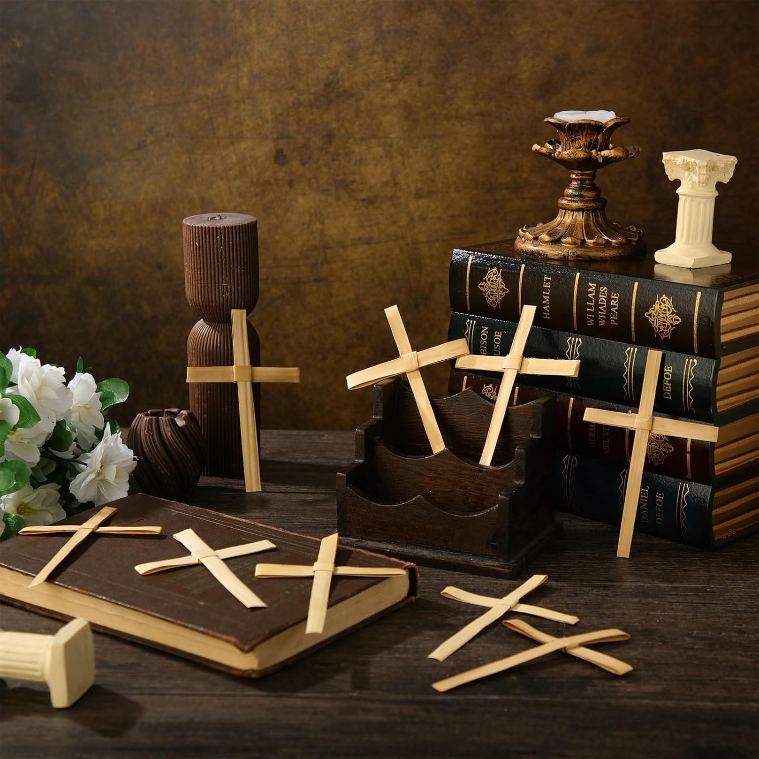 GlikCeil 25 Pcs Palm Sunday Crosses Palm Sunday Branches Decorations Outreach Dried African Crosses Craft for Easter Decor, 4.72 x 3.15 Inches