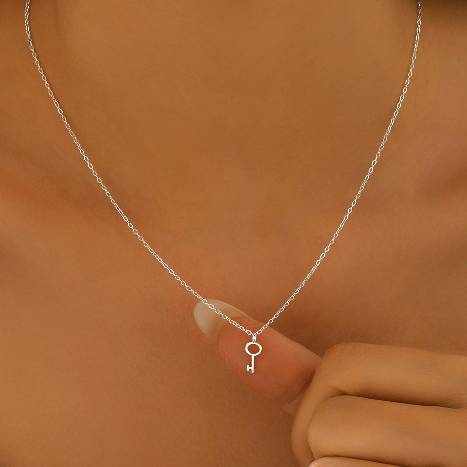 925 Sterling Silver Lucky Key Pendant Charm Silver Necklace for Women 14K Gold Plated Petite Round Key Choker Chain Necklaces to Daughter Unlock Adjustable Necklace Meaningful Jewelry Birthday Friendship Gift