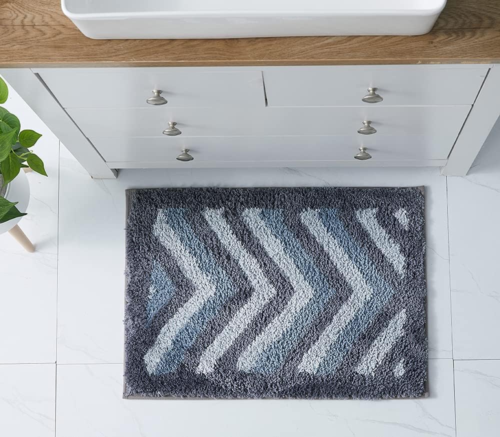 Hearth & Harbor Bathroom Rugs, Shaggy Plush Bath Mat, Ultra Soft Non Slip Backing Rubber, Chevron Design Bath Rug, Blue/Grey, 17 x 24 Inch