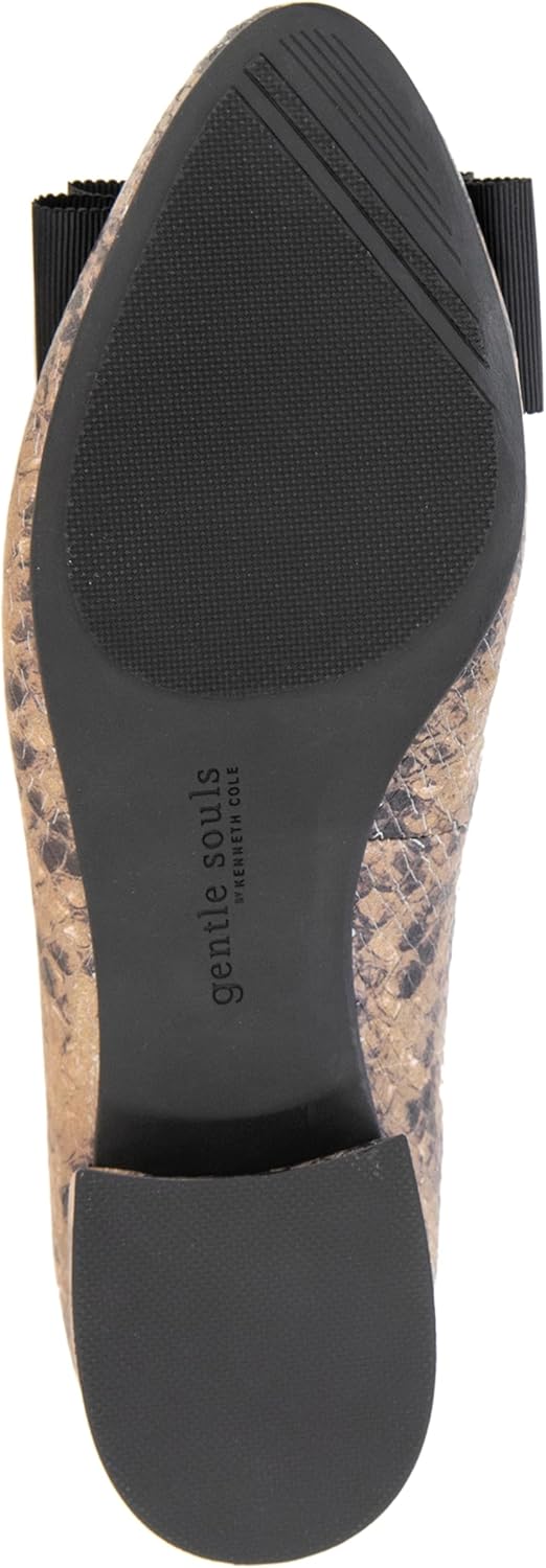 Gentle Souls by Kenneth Cole Women's Atlas Flat