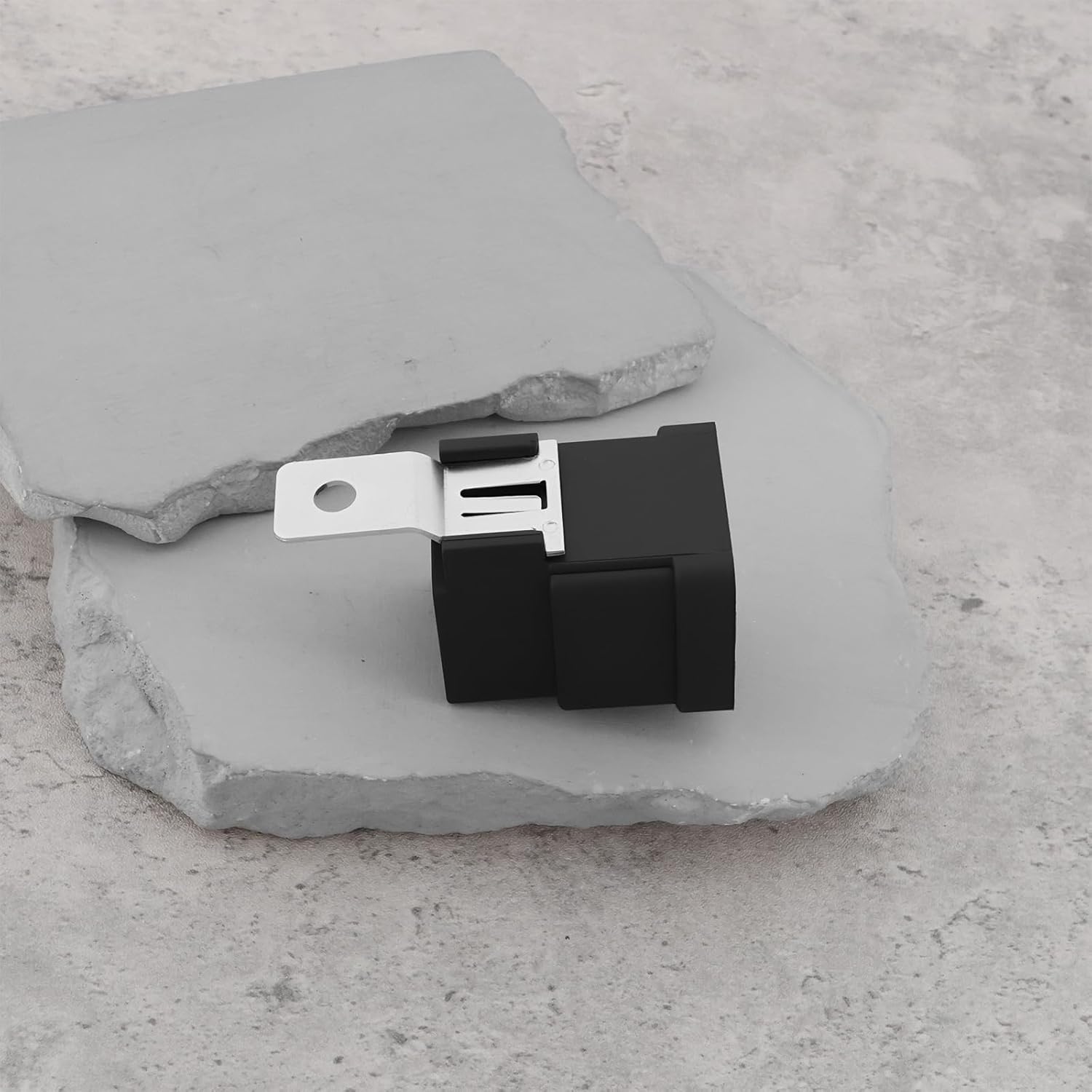 ECSiNG 5Pin Automotive Relay 898H-1CH-D1SW-R1 U05 12VDC 50/30A for Cars