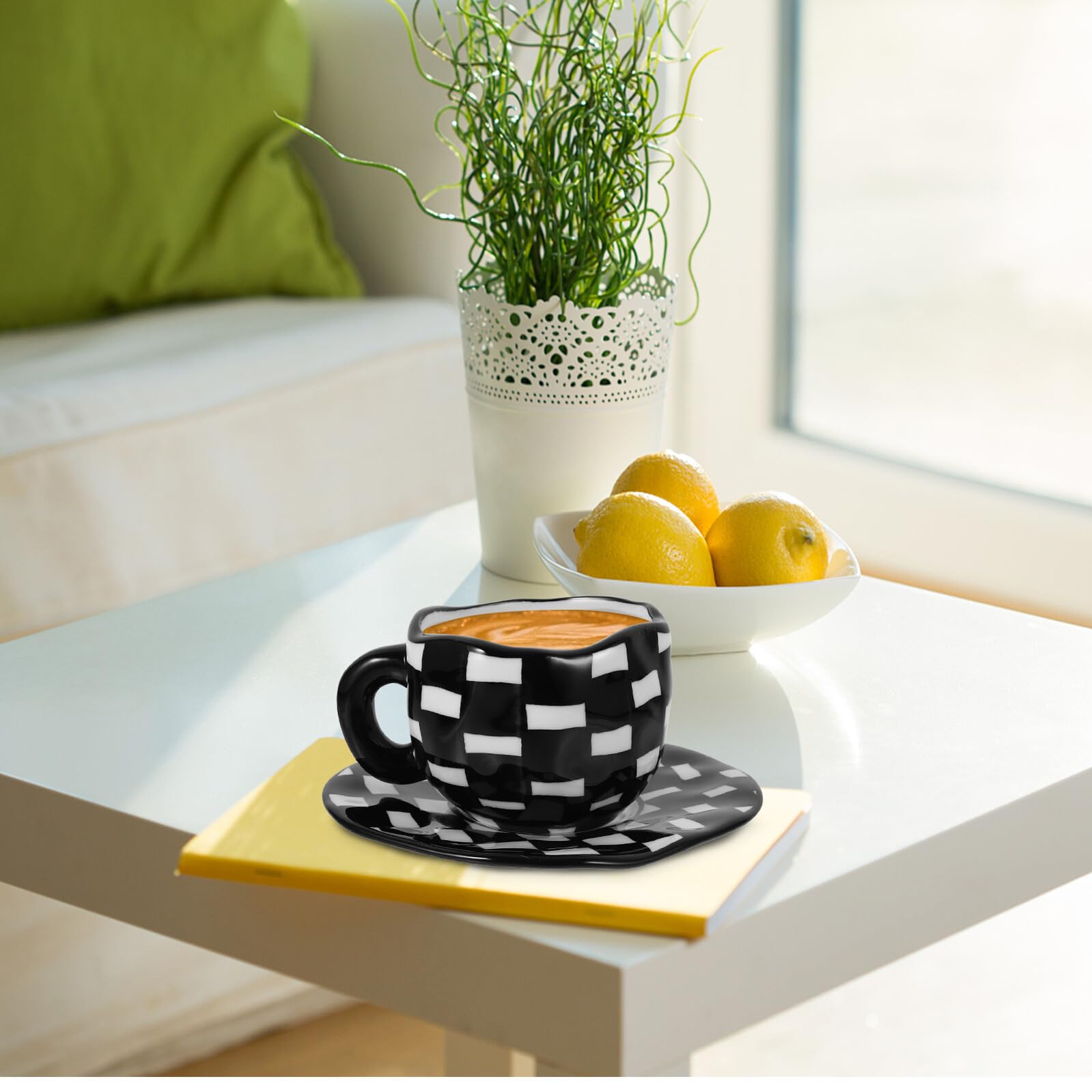 Schwarz Weiß Karierter Keramik Kaffeebecher Mit Untertasse Robust Glatte Ränder Für Zuhause Büro Café