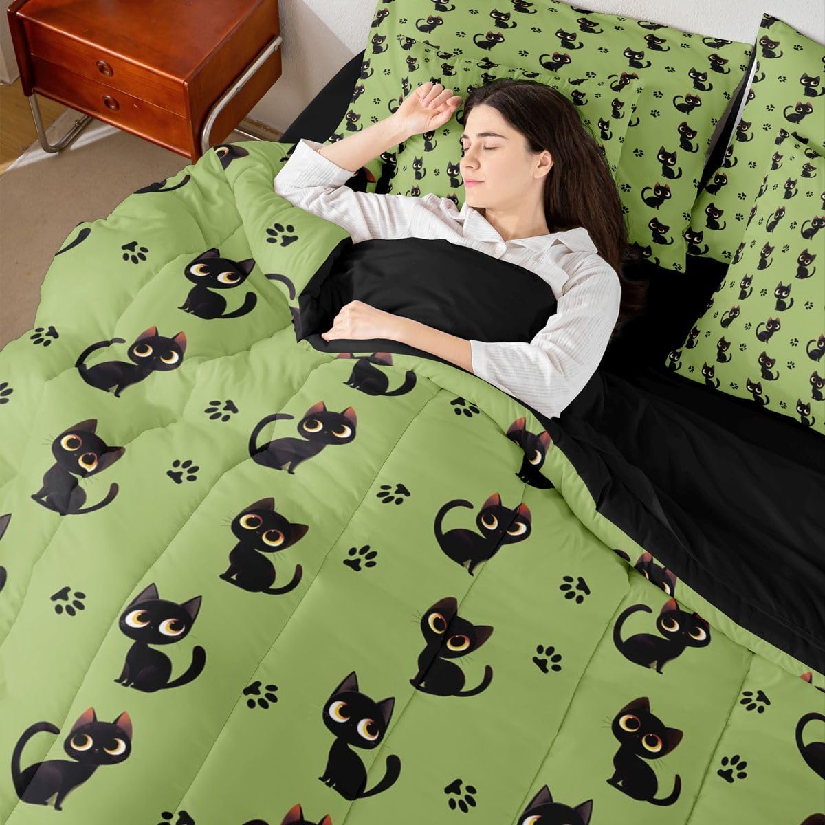 Cute Black Cat Twin Size Comforter Set with Sheets for Kids Boys Girls (Green Black) - Funny Cute Kitten 7-Piece Bedding Set Cartoon Black Cats Bed in a Bag Kawaii Cat Paw Print Bed Quilt Sets