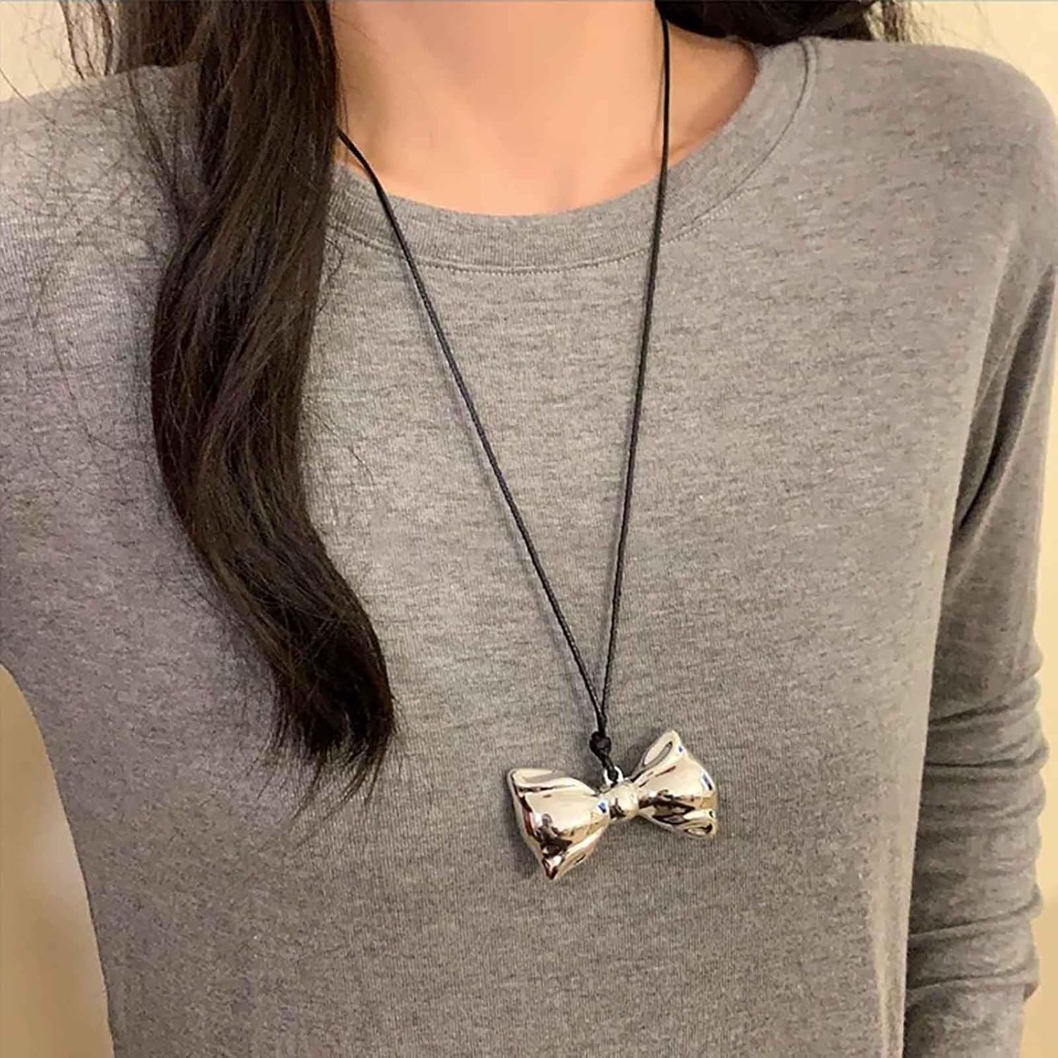 Boho Exaggerate Bow Pendant Necklace Black Leather Bowtie Necklace Vintage Long Leather Choker Necklace Adjustable Leather Rope Necklace Jewelry for Women - Image 2