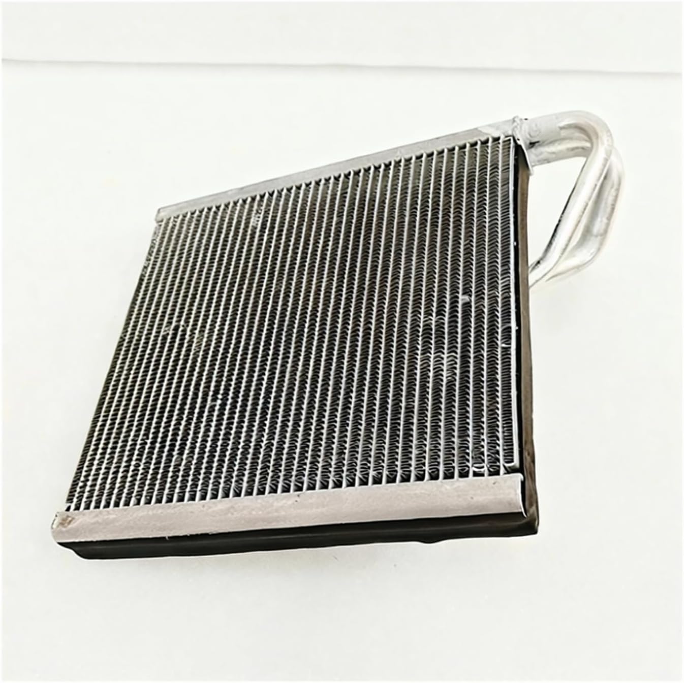 Hand Drive A/C Air Conditioning Evaporator Cooling Coil Core Compatible for VW Passat Compatible for Audi Compatible for Skoda Seat 5Q2816100A 5Q2820102D
