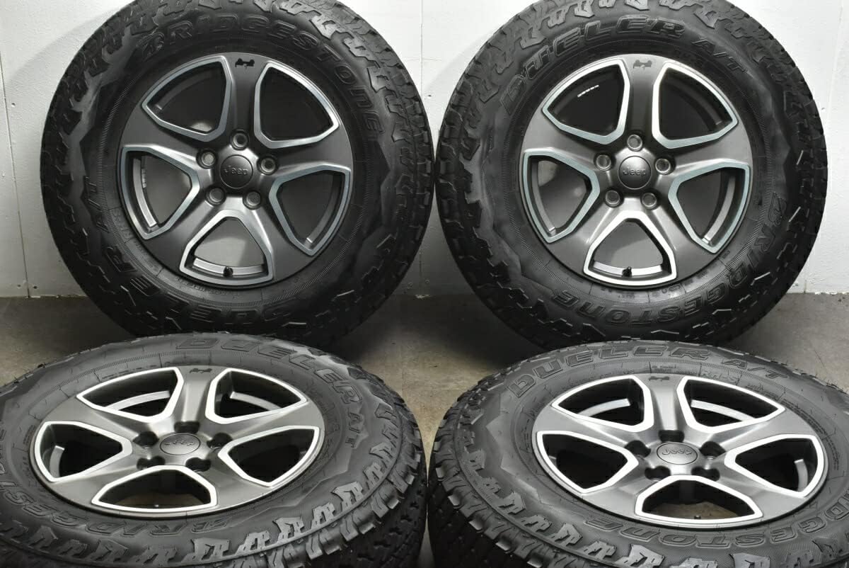 国産】 JEEP ラングラー アンリミテッド純正 245 75R17 17X7.5J OFF44