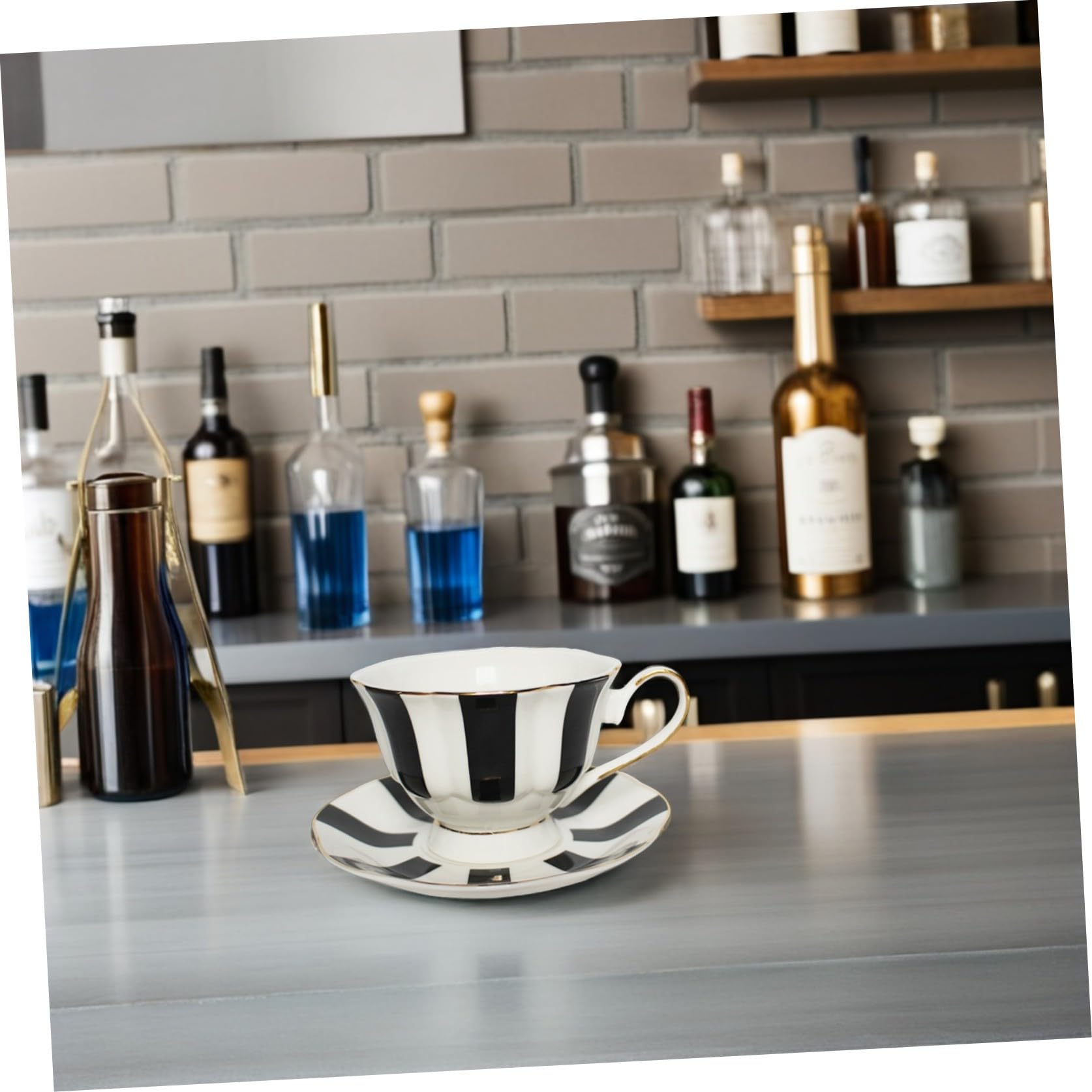 Tazze da Caffè Piattino Bordi Lisci Set in Ceramica Nera e Grande Capacità Stile Europeo Elegante e Delicato per Tè e Caffè