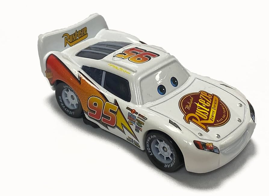 Amazon.co.jp: 映画カーズ 2 3 基本キャラクター 詰め合わせ