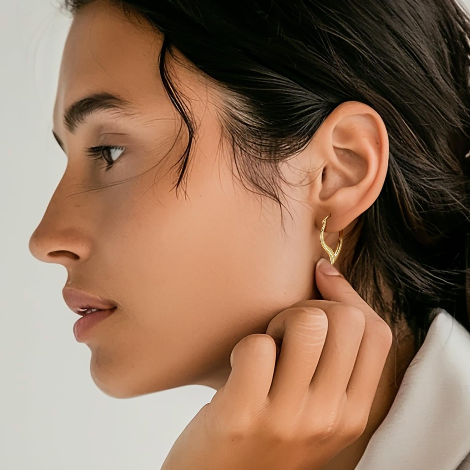 Gold Hoop Earrings for Women 14K Gold Earrings for Women Dainty Hoop Earring for Womens Hoops Everyday Artistic Piece Adds Charm and Personality Unique Womens Hoops Earring 32mm - Image 5