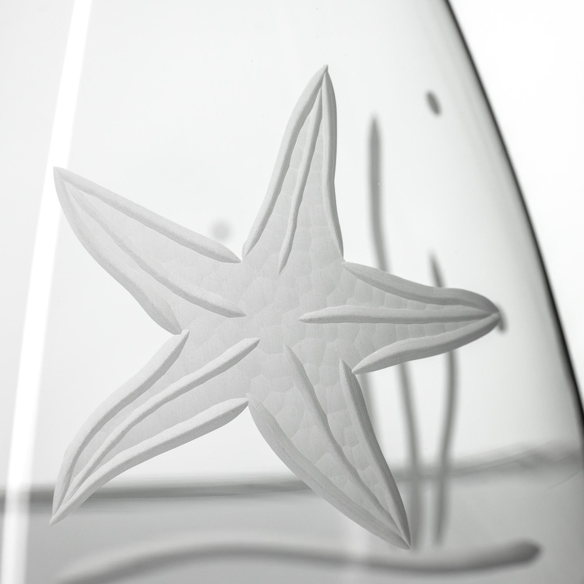 Rolf Glass Starfish 37.25oz Wine Carafe | Lead-Free Diamond-Engraved Glass | Elegant Wine Decanter For Any Occasion