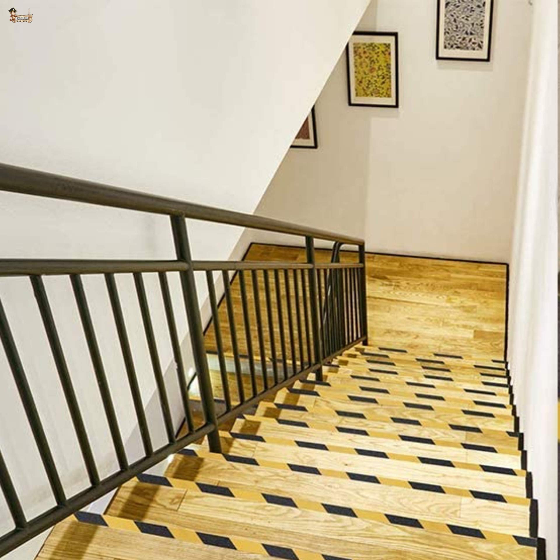 BricoLoco Cinta banda antideslizante adhesiva antiresbalante para escaleras, escalones, suelo, zonas resbaladizas. Amarillo y negro. Ancho 50 mm. Largo 5 mts. (5)