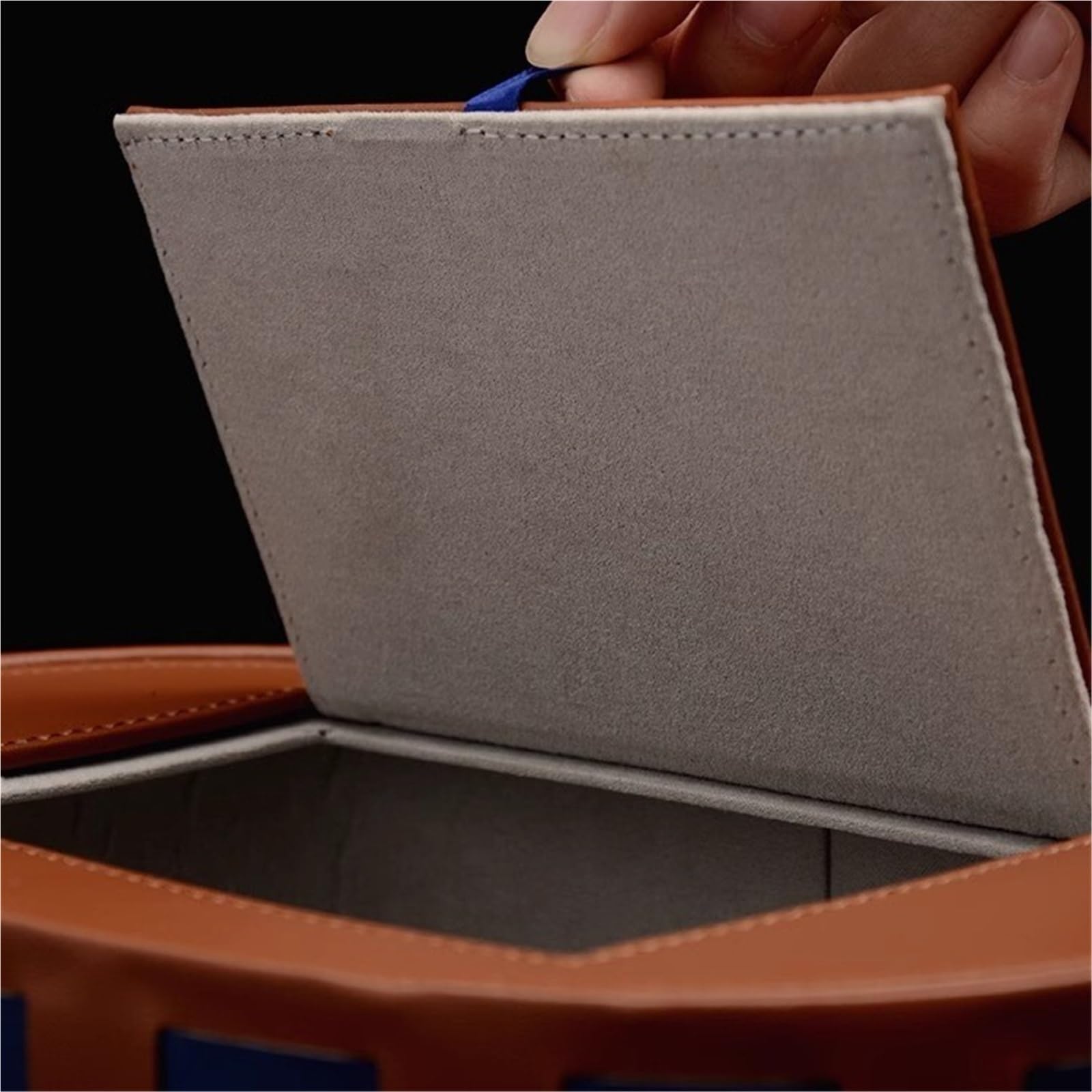 Porta Fazzoletti Scacchiera ellittica Porta fazzoletti in pelle PU Supporto da tavolo for la conservazione dei a distanza(T12C)
