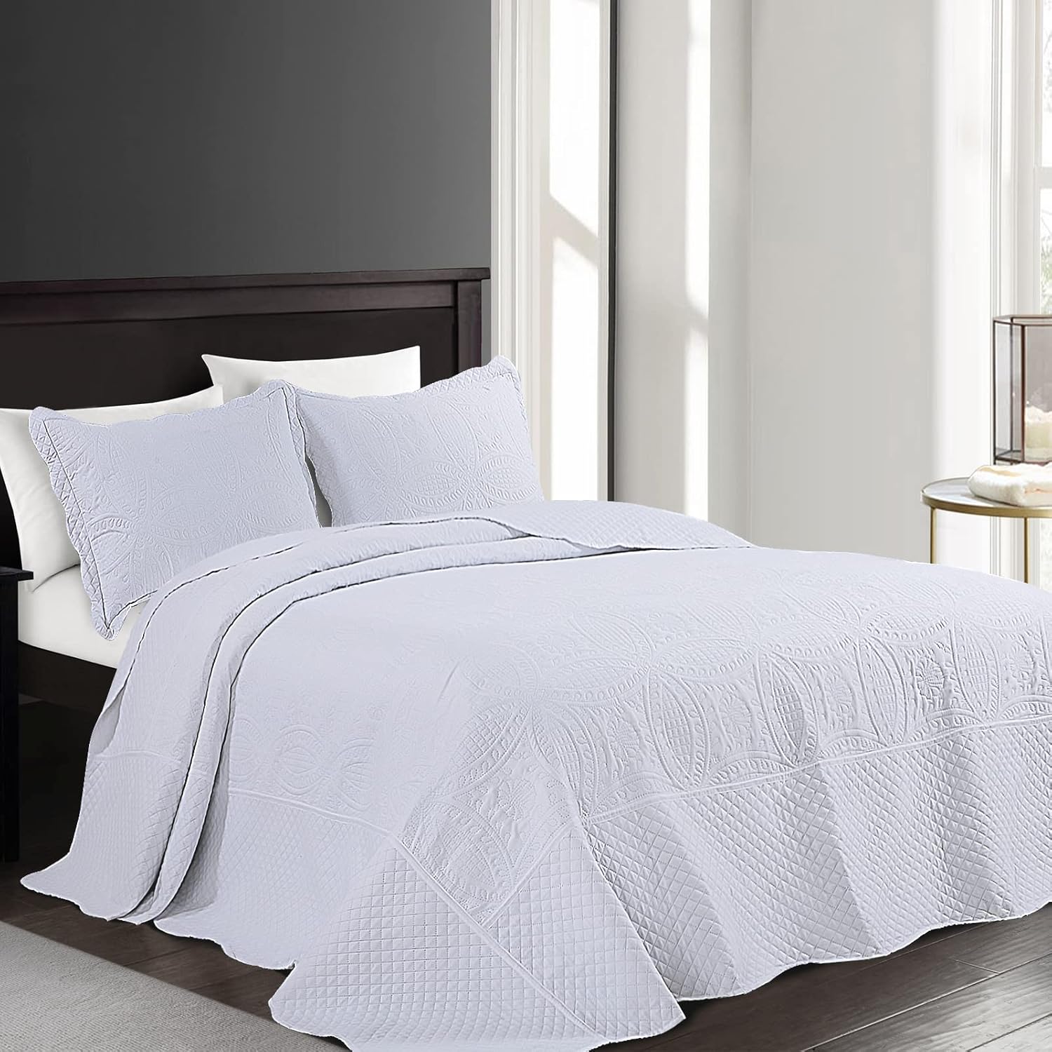 HOMBYS Oversized King Bedspreads 128x128, 3 Pieces Oversized King Quilt Set, Lightweight, Soft & Extra Oversized Coverlet Bedding Set, White Patchwork 128" x 128" White