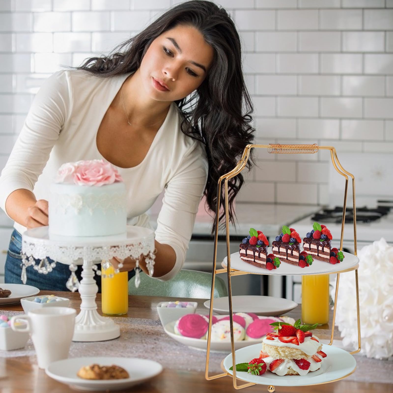 HOMSFOU Espositore per Torte in Ferro a 2 Livelli, Supporto Decorativo per Dessert e Frutta, Portaoggetti Salvaspazio per Cucina e Tavola