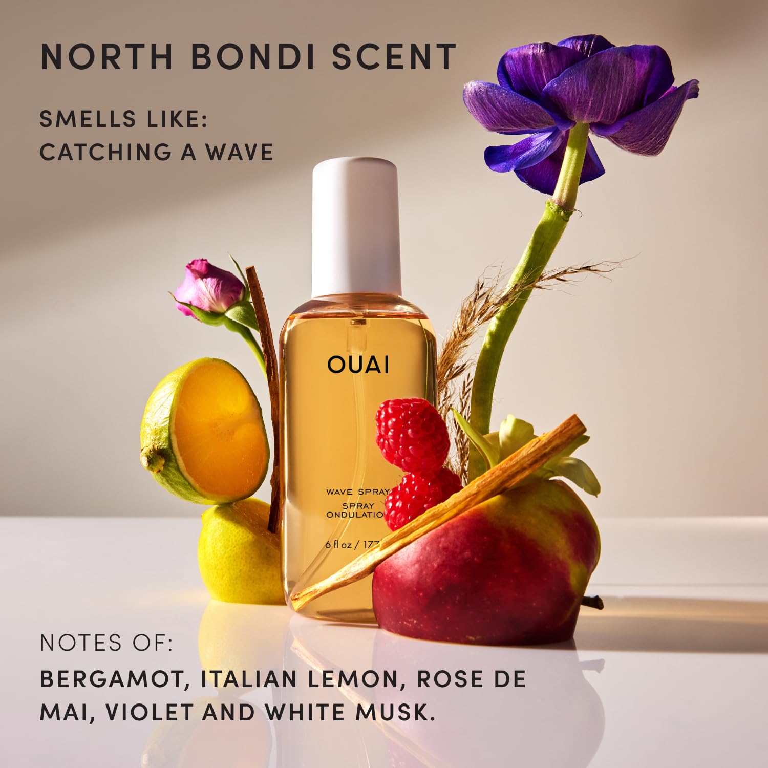 OUAI Wave Spray - Spray texturizzante per capelli con olio di cocco e proteine del riso - Aggiunge texture, volume e lucentezza per onde da spiaggia - Senza parabeni, sicuro per capelli colorati e