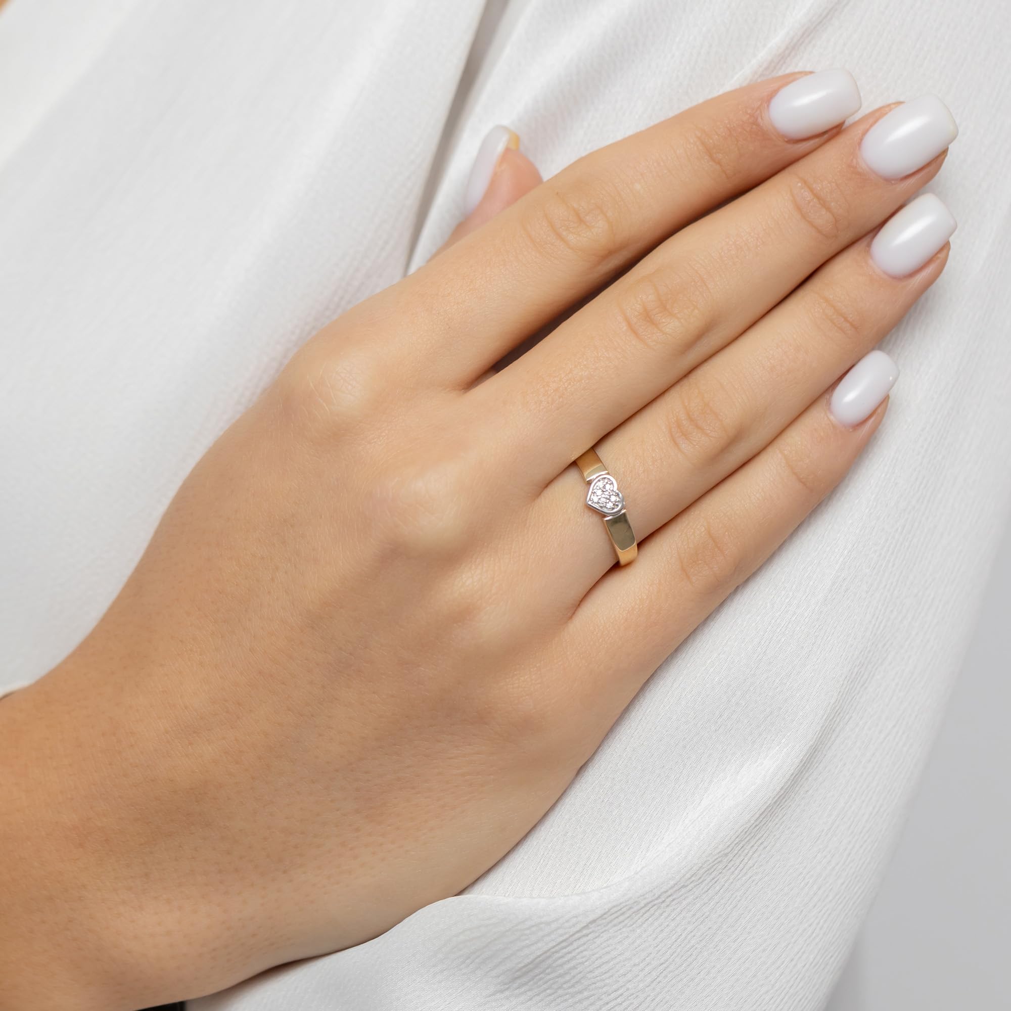 MARKO Goldring Damen 333 Echtgold mit Herz und funkelnden Steinen – Ring Gold Damen 8 Karat, Verlobungsring Damen, Promise Ring, Goldschmuck