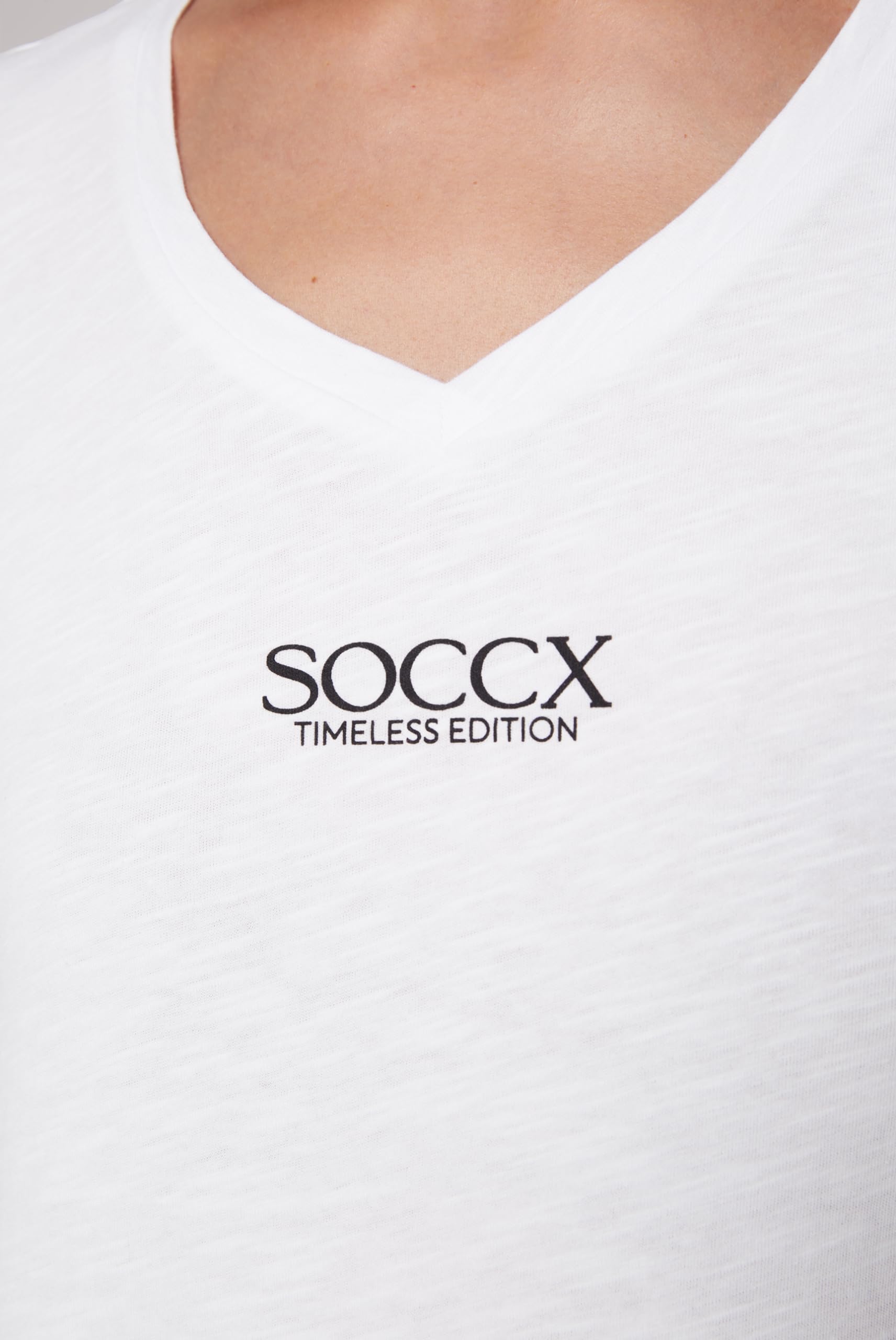 SOCCX Damen Basic T-Shirt mit V-Ausschnitt 100% Baumwolle Kurzarm Logo Print Oberteil