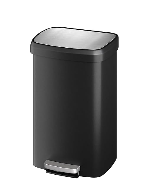 13 gal Trash Can