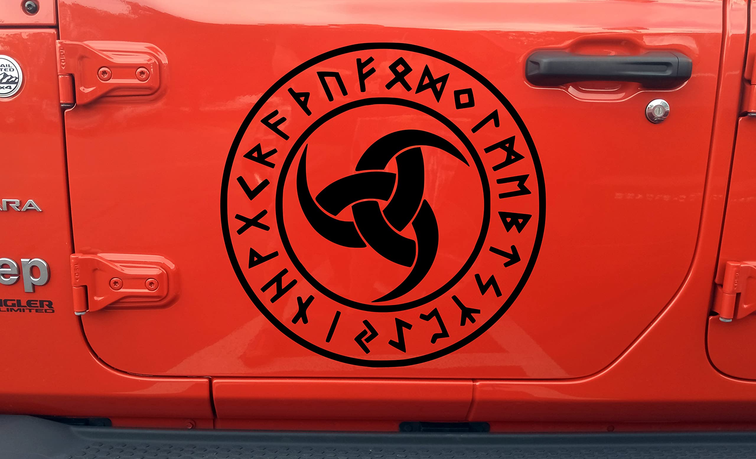 Minglewood Trading Odin's Horn in Runic Circle Vinyl Decal - Nordic Viking Runes - Die Cut Sticker