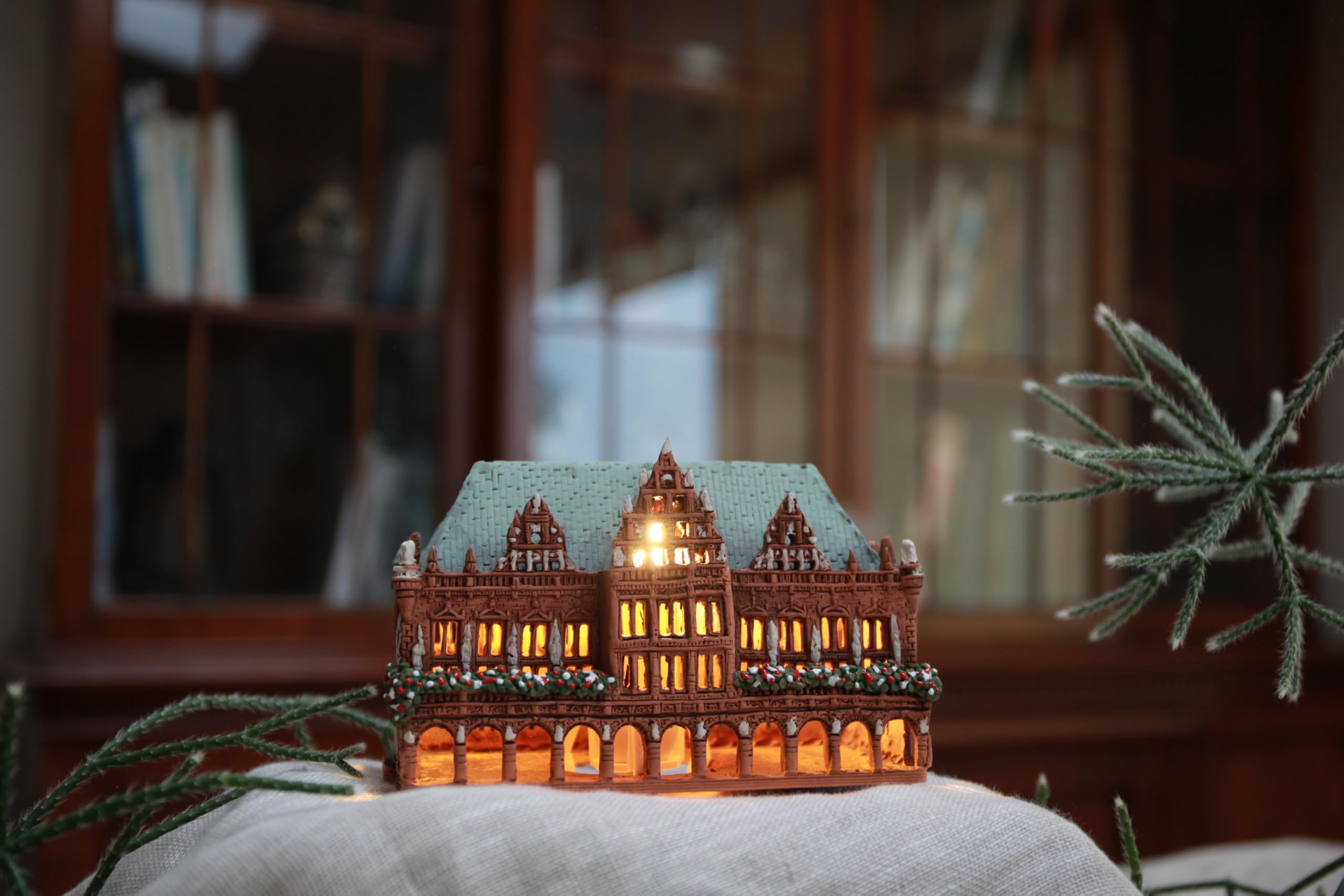 Keramik Aroma Lichthaus, Handarbeit, Künstlerische Miniature, Rathaus in Bremen, Deutschland, B294N