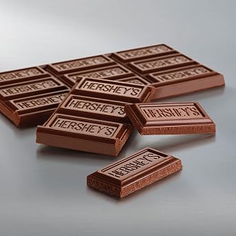 HERSHEY'S, KIT KAT and REESE'S Milk Chocolate Assortment Candy Bars, Individually Wrapped, 45 oz Bulk Value Pack (30 Piece)