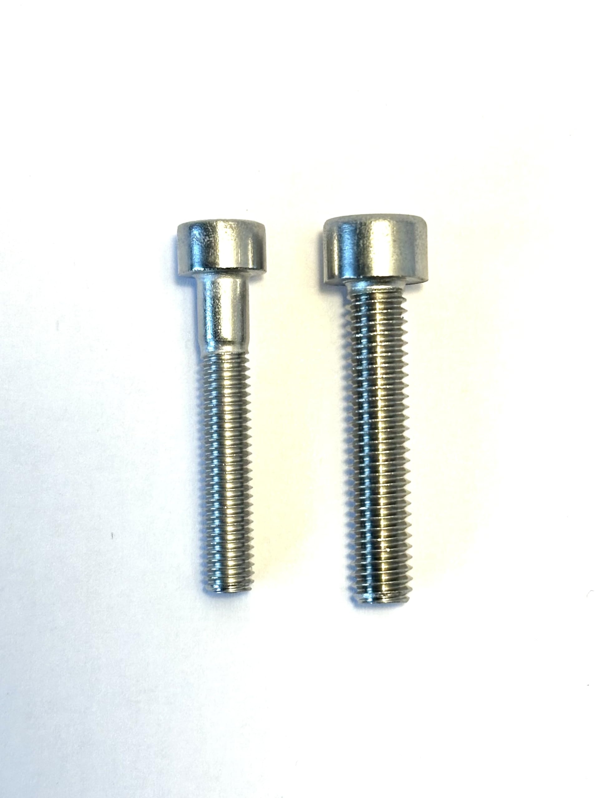 M4 x 30mm, Stainless Steel, Socket Cap, Hex Allen Key Screw Bolts, Perfect for Machinary Electrical Devices, Furniture - Image 3