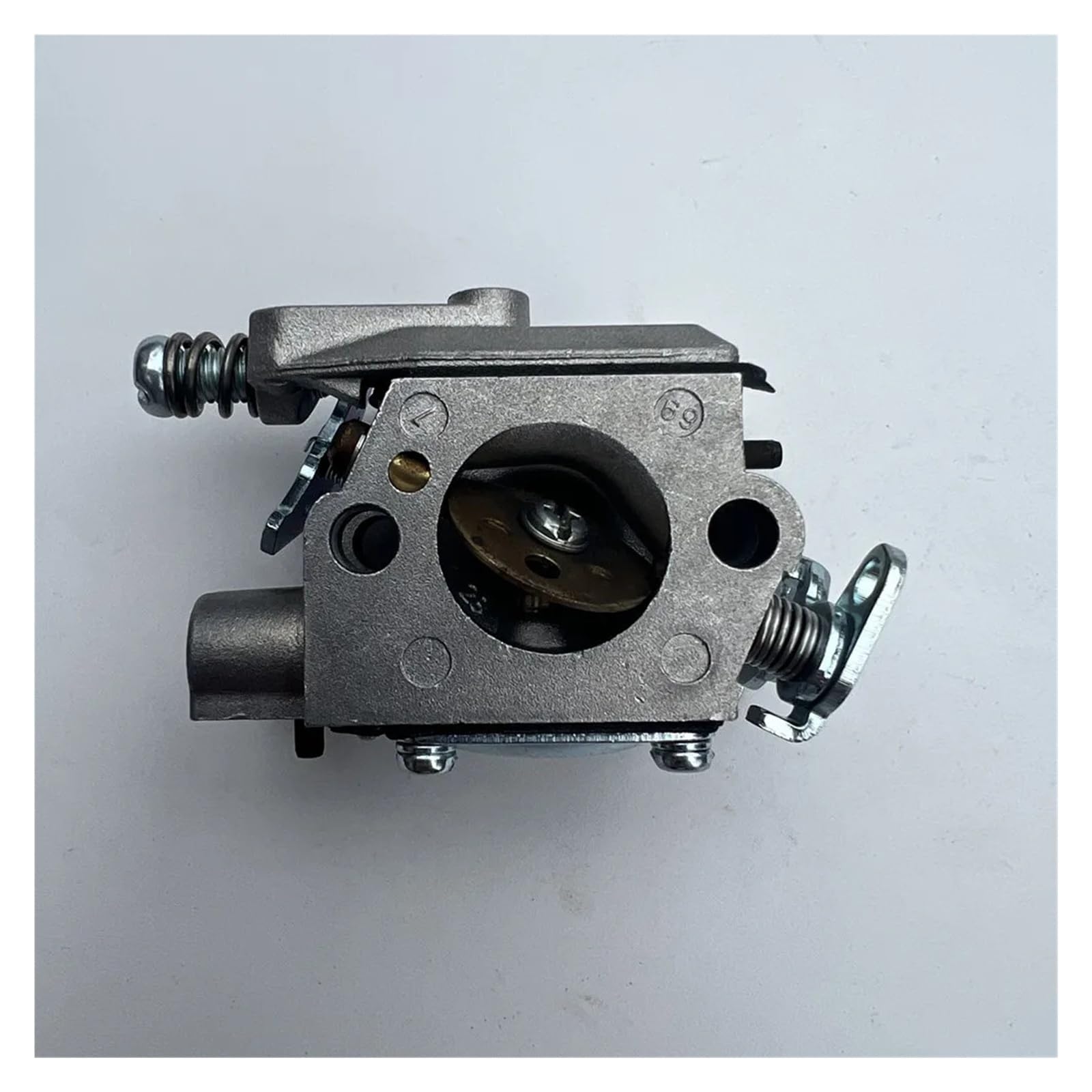 Compatible con WT1090, la mayoría de las desbrozadoras de 2 tiempos de 35 cc, 38 cc y 55 cc, recortadoras, motosierras, sierras de pértiga y podadoras. Carburador Walbro original.