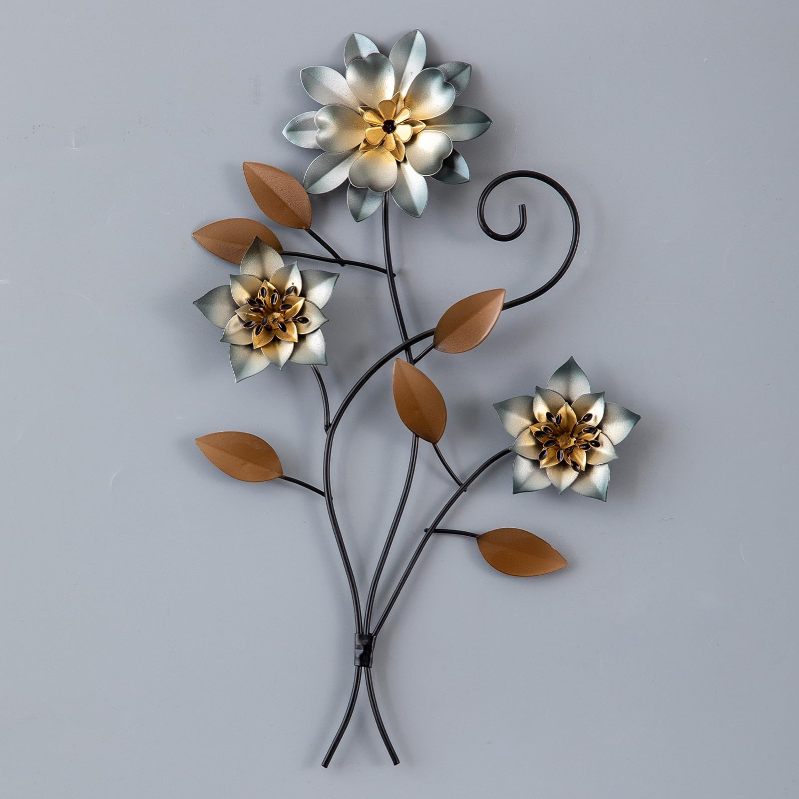 Amazon.com: Sintosin Vintage Small Metal Flowers Wall Decor for