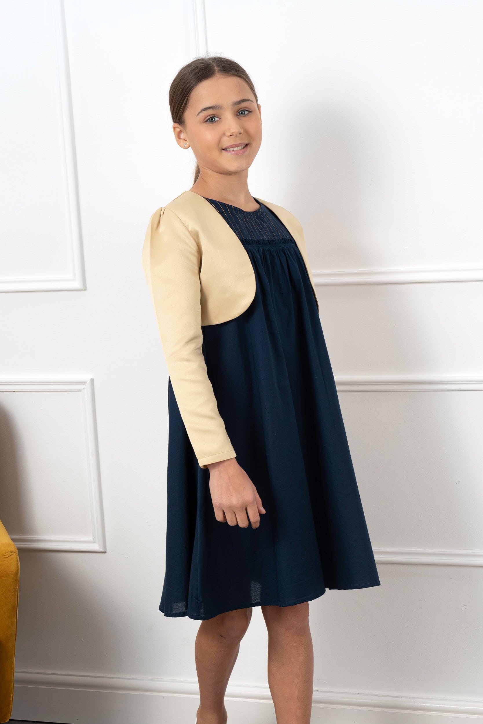 Bolerose Boléro en Satin à Manches Longues pour Fille Enfant
