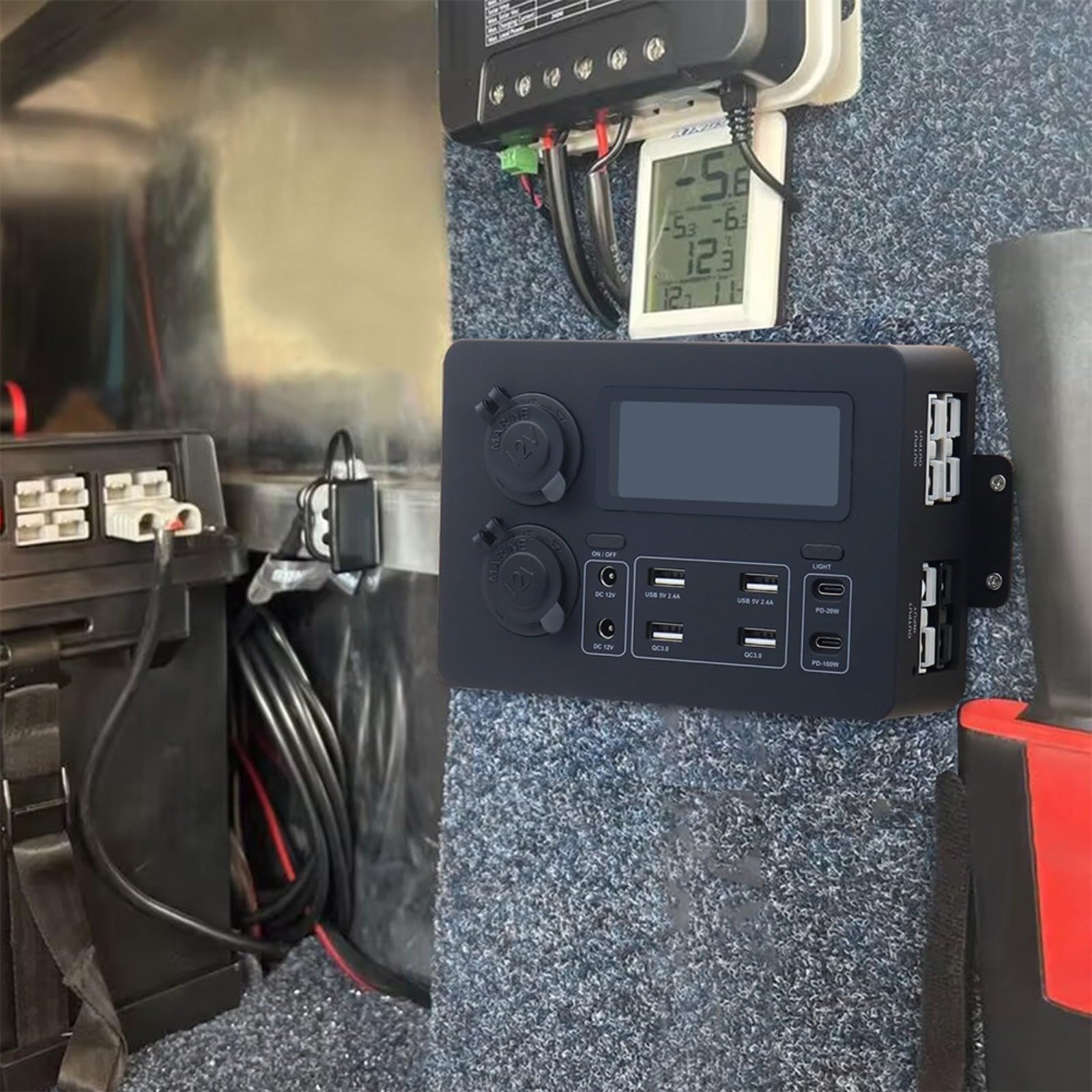 Caja de alimentación de coche de 100 W y 12 V con pantalla LCD, enchufes duales de 12 V, 6 puertos USB, carga rápida para concentrador, RV, barco, SUV (sin línea)