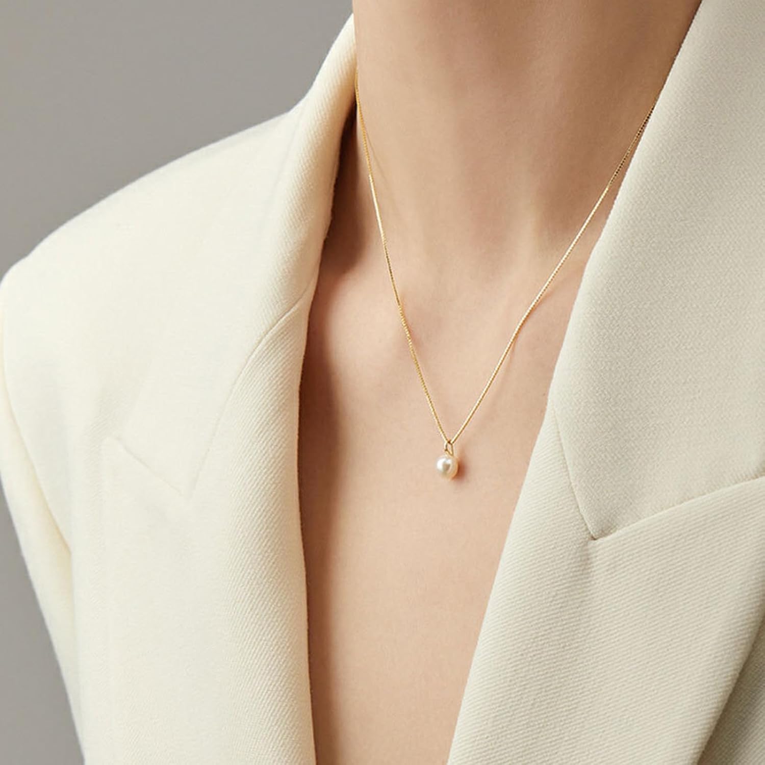 Sterling Silver Pearl Necklace for Women, S925 Single Freshwater Pearl Pendant Necklace Jewelry Gift, 18K Gold Dainty Simple Pearl Necklaces for Mom Grandma Mother Day Birthday Party