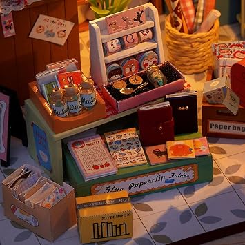 Mini House Building Kit Diorama Model Puzzle Set