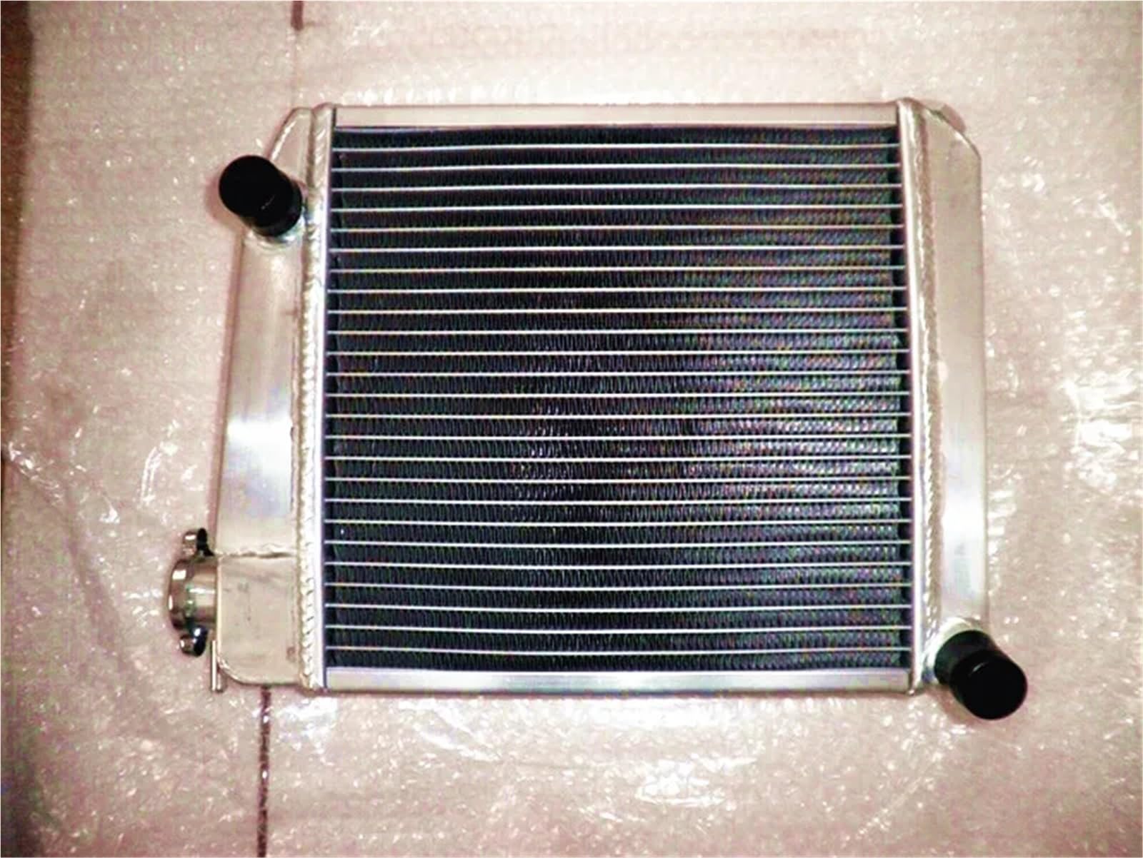 Wentylatory chłodnicy silnika samochodowego Pasuje do Austin Rover 1959-1997 850/1275 GT Clubman Tylko manualnej skrzyni biegów 2-rzędowa aluminiowa chłodnica chłodzenia silnika