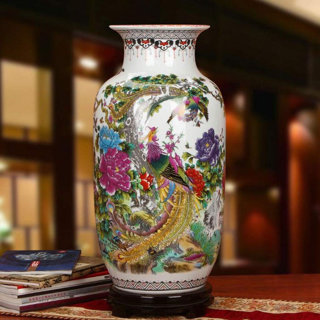 Porcelaine fleur vase au design oriental avec ornements caractéristiques pour décoration maison
