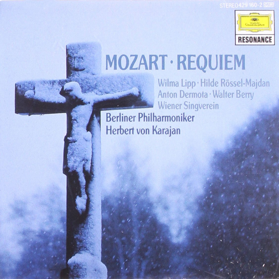 Mozart: Requiem [Audio CD] Karajan; Berlin Philharmonic Orch.; Wolfgang Amadeus Mozart and Herbert Von Karajan