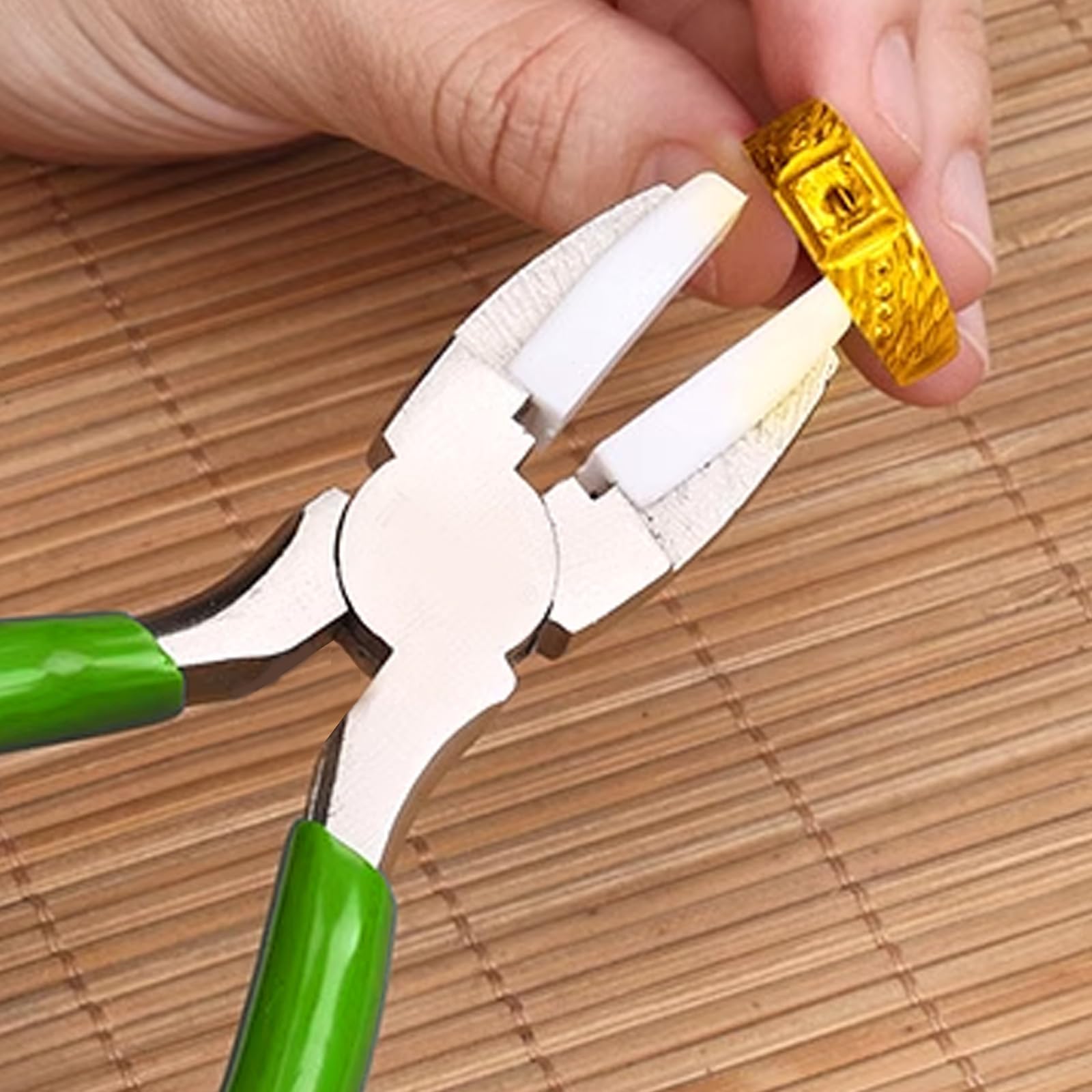 Nylon Alicates de Punta Plana, Mini Alicates Joyería Mandíbulas Nailon Doble de Acero Al Carbono, Tenazas Pequeños Herramientas Manuales para Abalorios, dar Forma a Alambre, Fabricación